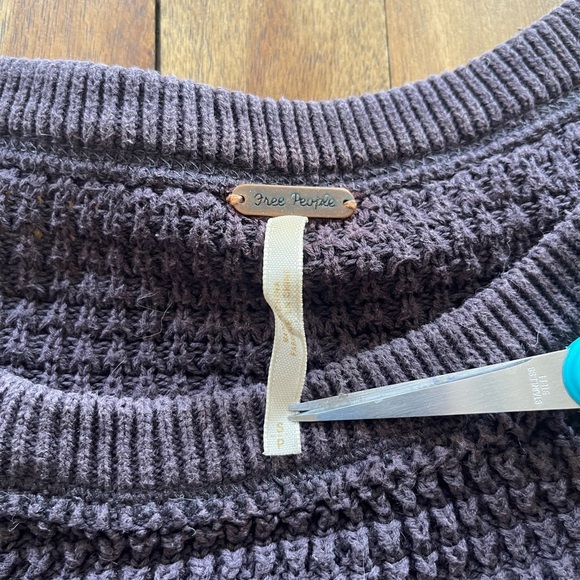 Free People open shoulder waffle knit sweater - Picture 10 of 13